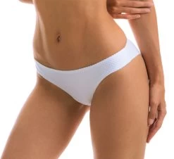 Weiß-texturierte Scrunch Bikinihose – Bottom Cloque Branco Bandeau -Bestes Bademoden Geschäft bottom riodesol bottom cloque branco bandeau 11