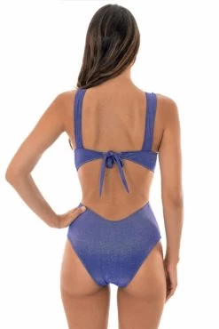 Schimmernder Lurex Badeanzug, Ausgeschnitten – Triquini Radiante Azul Marinho 9 Schimmernder Lurex Badeanzug, Ausgeschnitten – Triquini Radiante Azul Marinho -Bestes Bademoden Geschäft onepiece riodesol triquini radiante azul marinho 21 e1530269029330