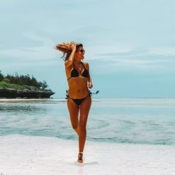 Triangeltop Schwarz, Gewellter Rand – Top Ambra Preto Eva -Bestes Bademoden Geschäft shop social 2387 15723095691